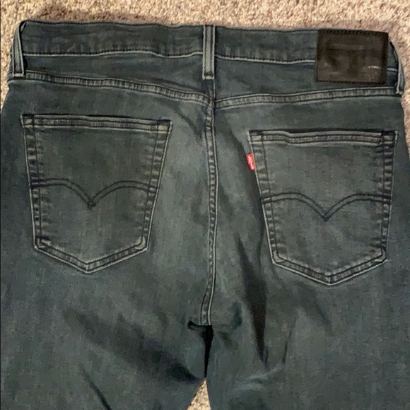Levi’s men’s premium dark gray wash denim … - Picture 2 of 9